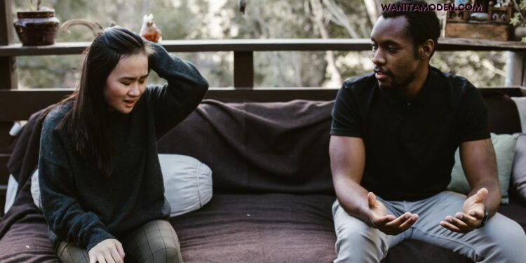 Cara Kantoikan Pasangan Curang