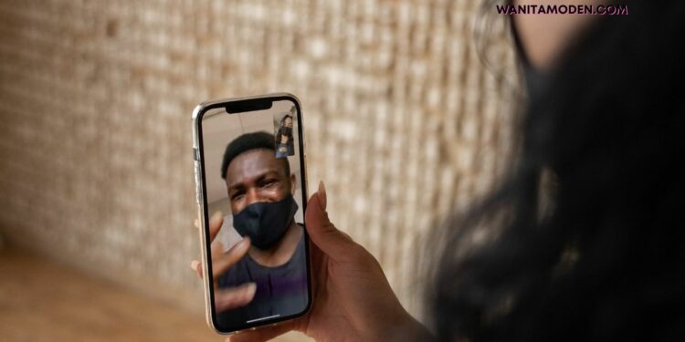 Cara Memikat Suami yang Jauh